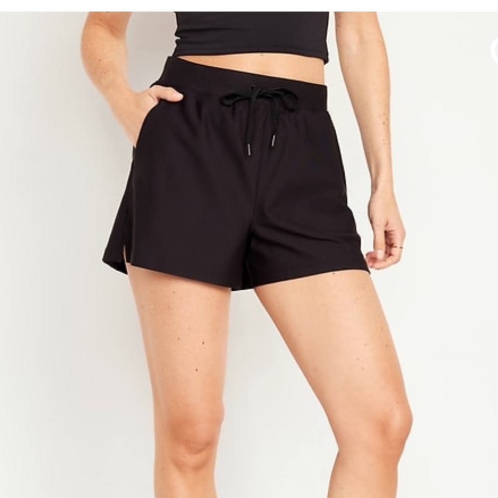 Old Navy Super Soft High-Rise Active Shorts (S)